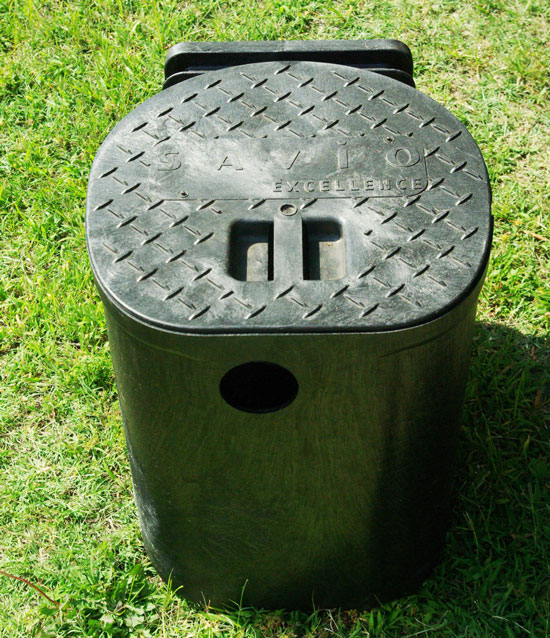 savio-back-lid-5941_edited-